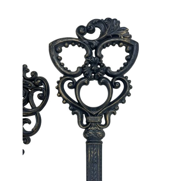 VTG Set Of 2 Syroco Elaborate Baroque Skeleton Key Large Wall Decor- 16.5"-23" - Picture 3 of 9